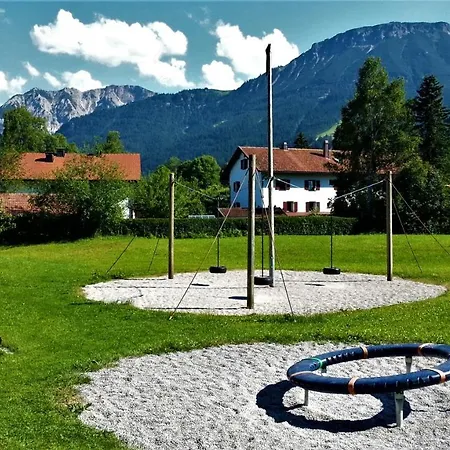 Apartment Aggenstein - Helles Mit Suedbalkon Und Traumhaftem Bergpanorama In Mitte Pfronten