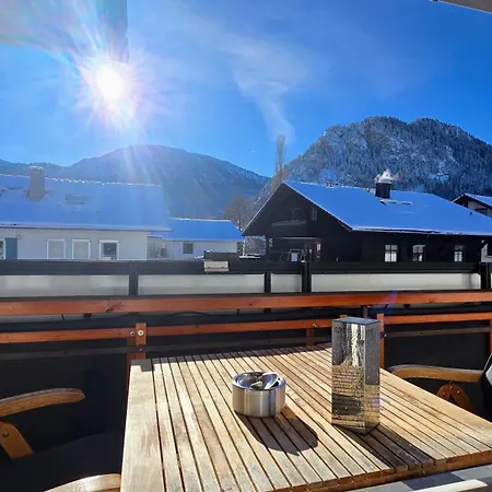 Aggenstein - Helles Mit Suedbalkon Und Traumhaftem Bergpanorama In Mitte Lägenhet